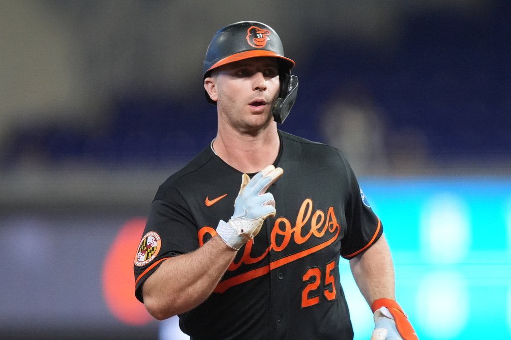 Baltimore Orioles' Pete Alonso celebrates as he runs the bases after hitting a three-run home run during the first inning of a baseball game against the Miami Marlins, Wednesday, May 6, 2026, in Miami. (AP Photo/Rebecca Blackwell)