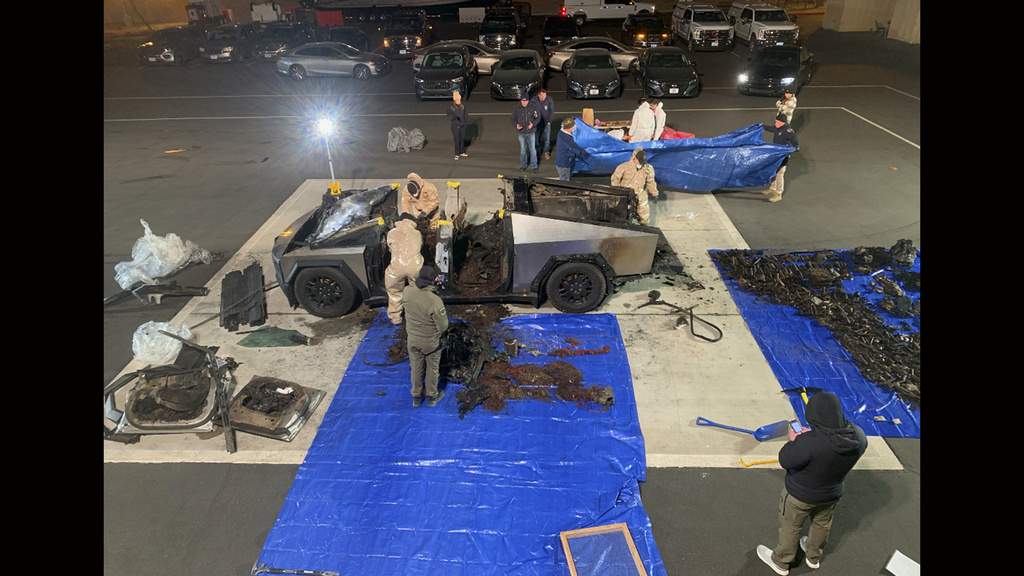 Man who exploded Tesla Cybertruck outside Trump hotel in Las Vegas used