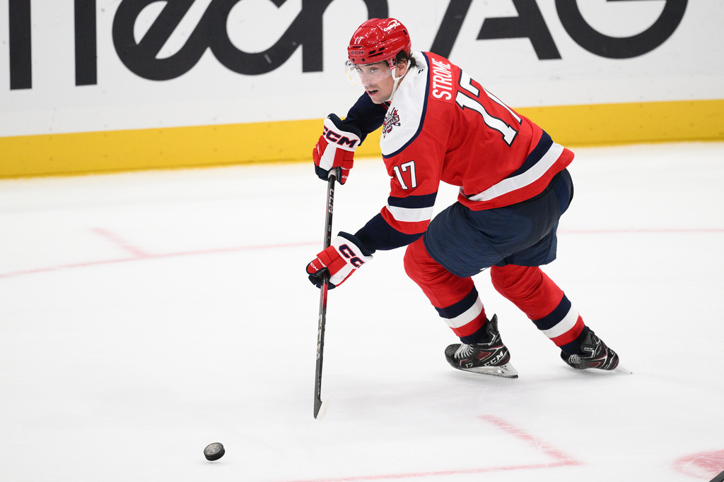 Washington Capitals center Dylan Strome (17) in action during the overtime of an NHL hockey game against the New Jersey Devils, Saturday, Nov. 15, 2025, in Washington. (AP Photo/Nick Wass)