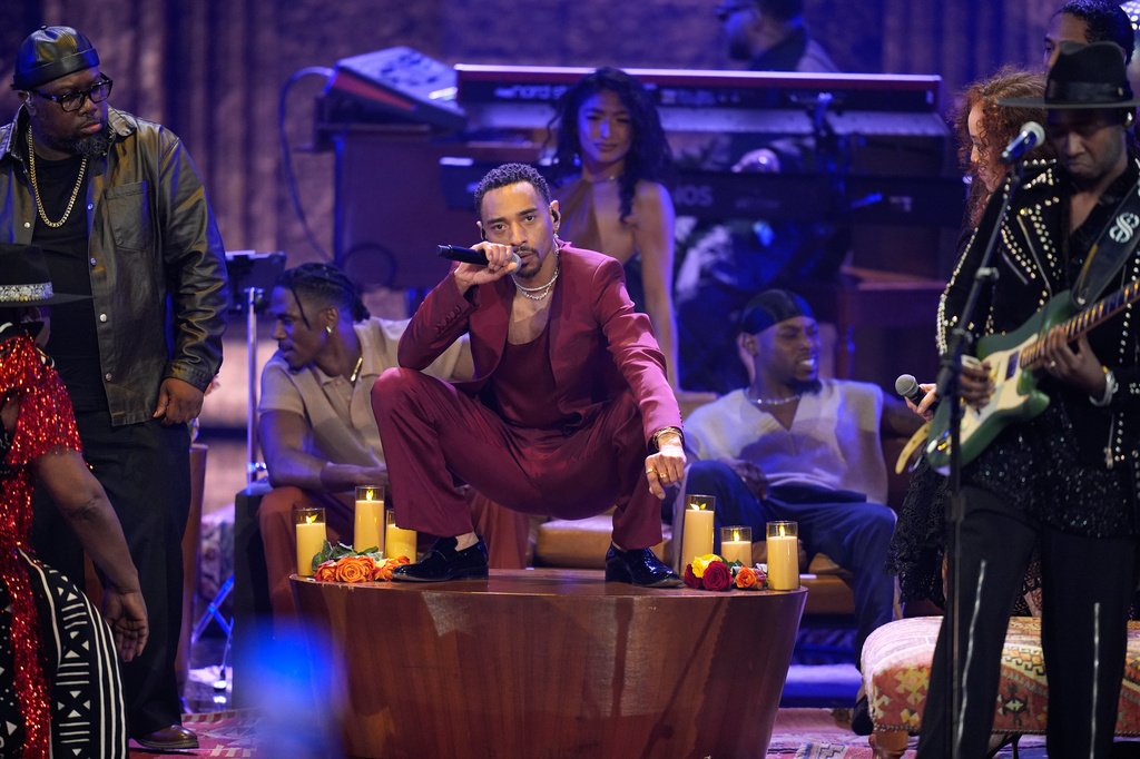Durand Bernarr performs during the BET Awards on Sunday, June 28, 2026, at the Peacock Theater in Los Angeles. (AP Photo/John Locher)