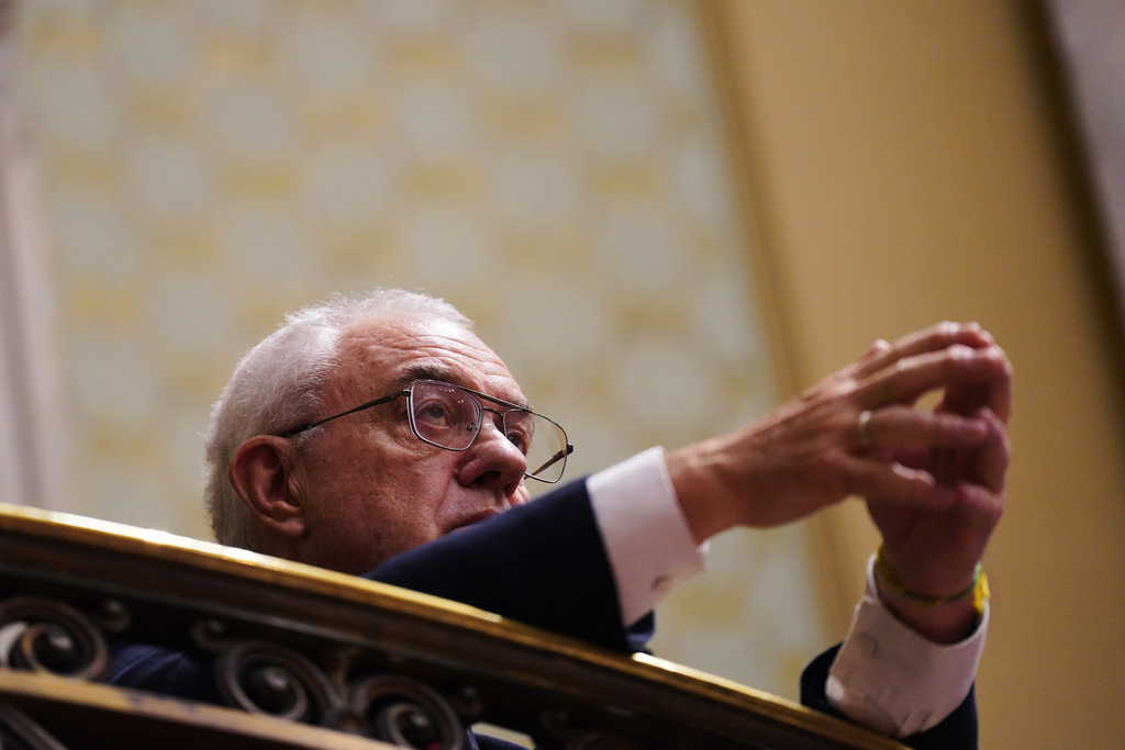 Mario Lubetkin, Minister of Foreign Affairs of Uruguay, attends a session at Congress while representatives discuss the EU–Mercosur agreement in Montevideo, Uruguay, Thursday, Feb. 26, 2026. (AP Photo/Matilde Campodonico)