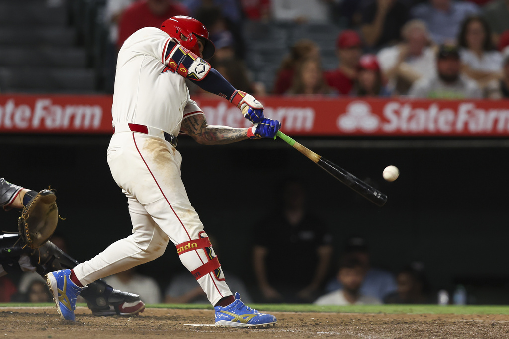 Los Angeles Angels' Yoán Moncada hits a home run during the seventh inning of a baseball game against the Minnesota Twins, Tuesday, Sept. 9, 2025, in Anaheim, Calif. (AP Photo/Jessie Alcheh)