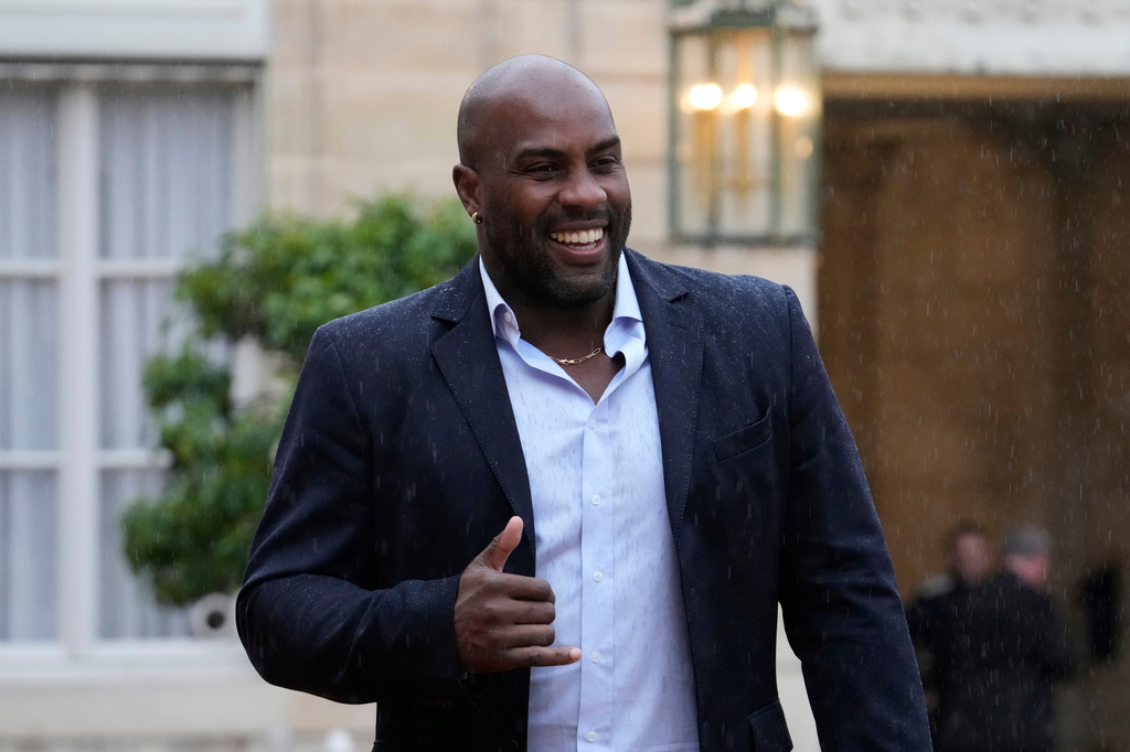 FILE - French judo champion Teddy Riner arrives at the Elysee Palace before a state dinner hosted by French President Emmanuel Macron for Brazil's President Luiz Inacio Lula da Silva Thursday, June 5, 2025 in Paris. (AP Photo/Michel Euler, File)