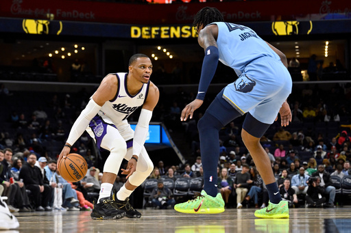 Kings ponen fin a racha de 16 derrotas; Westbrook y Achiuwa lideran triunfo 123-114 ante Grizzlies
