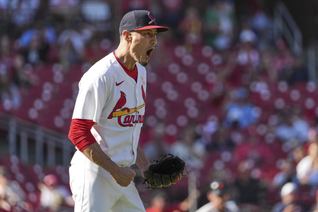 St. Louis Cardinals relief pitcher Riley O'Brien celebrates after getting San Francisco Giants' Patrick Bailey to ground into a double play to end a baseball game Sunday, Sept. 7, 2025, in St. Louis. (AP Photo/Jeff Roberson)