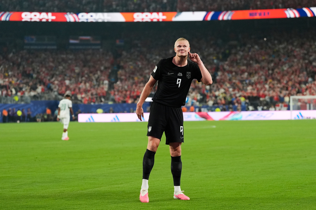 Norway's Erling Haaland (9) celebrates after scoring their third goal during the World Cup Group I soccer match between Norway and Senegal in East Rutherford, N.J., near New York, Monday, June 22, 2026. (AP Photo/Steve Luciano)