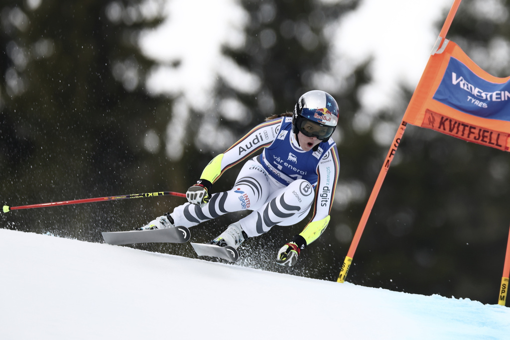 Germany's Emma Aicher competes during an alpine ski, women's super-G race, at the Lillehammer World Cup Finals, in Kvitfjell, Norway, Sunday, March 22, 2026. (AP Photo/Gabriele Facciotti)