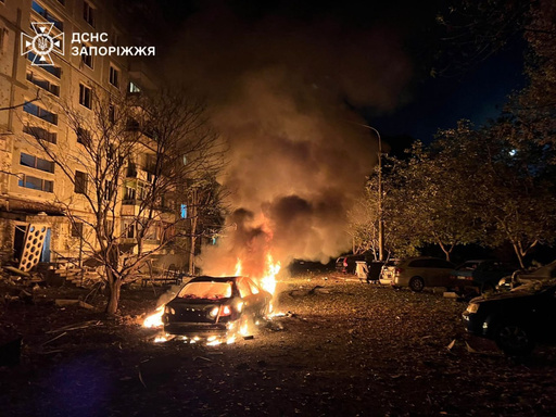 In this photo provided by the Ukrainian Emergency Service, fire and smoke raises after a residential building was damaged during Russia's air strike in Zaporizhzhia, Ukraine, Sunday, Oct. 5, 2025. (Ukrainian Emergency Service via AP) In this photo provided by the Ukrainian Emergency Service, fire and smoke raises after a residential building was damaged during Russia's air strike in Zaporizhzhia, Ukraine, Sunday, Oct. 5, 2025. (Ukrainian Emergency Service via AP)