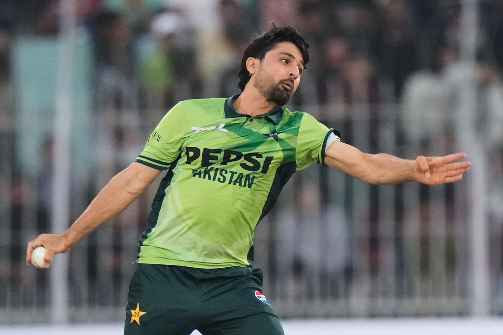 Pakistan's Abrar Ahmed bowls during the third one day international cricket match between Pakistan and South Africa, in Faisalabad, Pakistan, Saturday, Nov. 8, 2025. (AP Photo/Anjum Naveed)