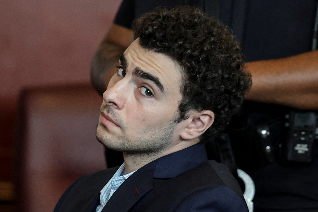 FILE - Luigi Mangione appears at a hearing in Manhattan Criminal Court in New York, Monday, May 18, 2026. (Jeenah Moon/Pool Photo via AP, File)