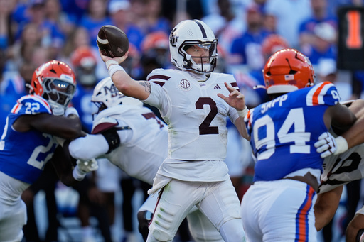 Mississippi State quarterback Blake Shapen (2) throws a pass against Florida during the first half of an NCAA college football game, Thursday, Sept. 18, 2025, in Gainesville, Fla. (AP Photo/John Raoux) Mississippi State quarterback Blake Shapen (2) throws a pass against Florida during the first half of an NCAA college football game, Thursday, Sept. 18, 2025, in Gainesville, Fla. (AP Photo/John Raoux)