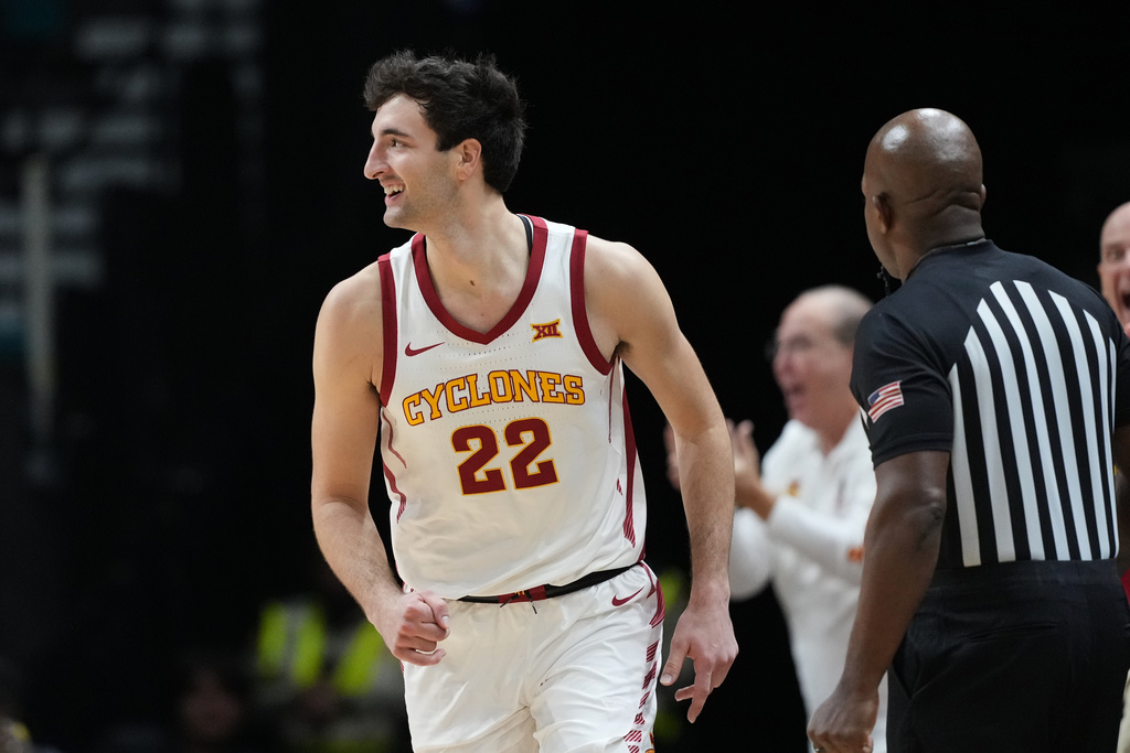 Iowa State forward Milan Momcilovic (22) celebrates a score against Syracuse during the second half of an NCAA college basketball game in the Players Era tournament in Las Vegas, Wednesday, Nov. 26, 2025. (AP Photo/Eric Gay)