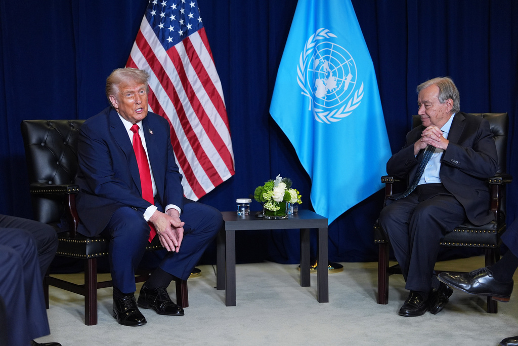 President Donald Trump meets with United Nations Secretary-General António Guterres during the United Nations General Assembly, Tuesday, Sept. 23, 2025, in New York. (AP Photo/Evan Vucci)