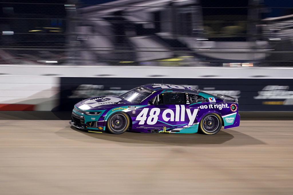 Alex Bowman races around the track during a NASCAR Cup Series auto race, Sunday, May 31, 2026, in Lebanon, Tenn. (AP Photo/Camden Hall)