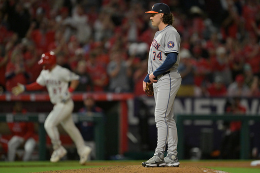 Houston Astros relief pitcher Bryan King (74) stands on the mound as Los Angeles Angels' Mike Trout rounds the bases after hitting a solo home run during the eighth inning of a baseball game Friday, Sept. 26, 2025, in Anaheim, Calif. (AP Photo/Jayne Kamin-Oncea) Houston Astros relief pitcher Bryan King (74) stands on the mound as Los Angeles Angels' Mike Trout rounds the bases after hitting a solo home run during the eighth inning of a baseball game Friday, Sept. 26, 2025, in Anaheim, Calif. (AP Photo/Jayne Kamin-Oncea)