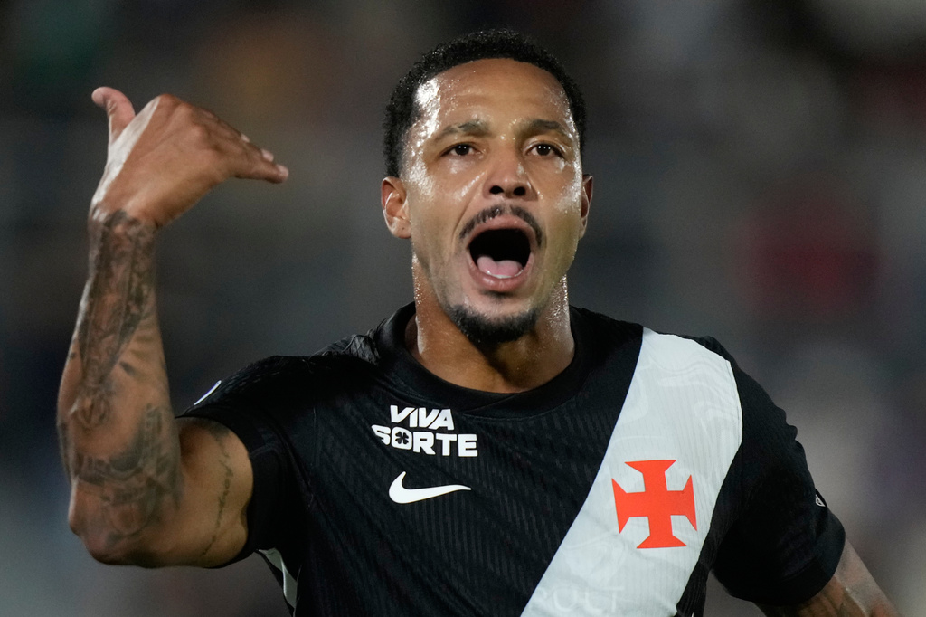 FILE - David Correa of Brazil's Vasco da Gama celebrates scoring his side's second goal against Paraguay's Olimpia during a Copa Sudamericana round of 16 second-leg soccer match in Asuncion, Paraguay, Aug. 20, 2026. (AP Photo/Jorge Saenz, File)