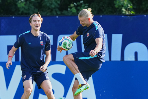 Foxbrough Training Kit Erling Haaland and others not starting for Norway against France at the ...