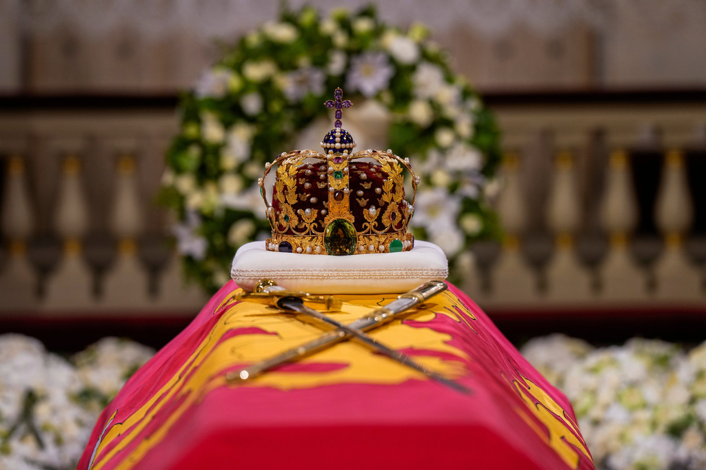 Norway's King Harald V's coffin is placed in the Palace Chapel in Oslo, Monday, Aug. 31, 2026. (Cornelius Poppe/Pool Photo via AP)