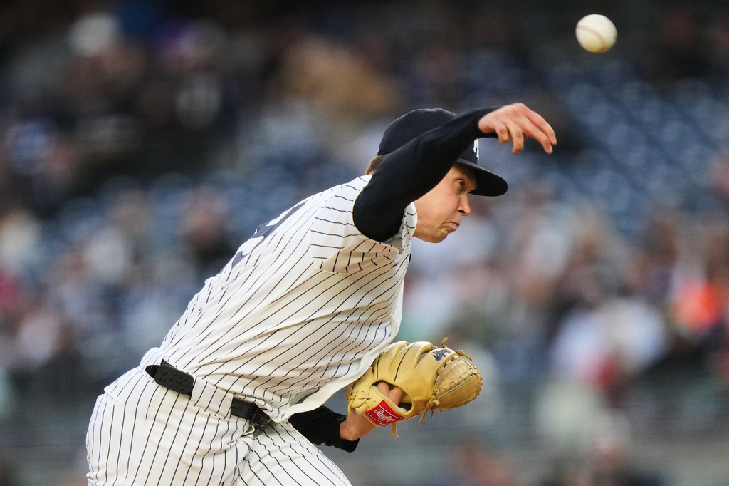 New York Yankees' Will Warren pitches dfirst inning of a baseball game against the Baltimore Orioles Friday, May 1, 2026, in New York. (AP Photo/Frank Franklin II)