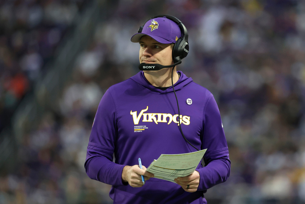 Minnesota Vikings head coach Kevin O'Connell watches from the sideline during the first half of an NFL football game against the Green Bay Packers, Sunday, Jan. 4, 2026, in Minneapolis. (AP Photo/Ellen Schmidt)