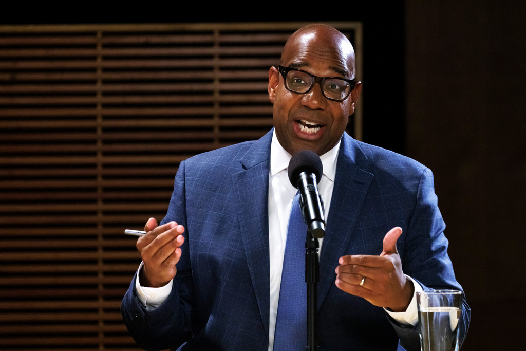 Minneapolis mayoral candidate DeWayne Davis speaks during a debate at Minnesota Public Radio headquarters in St. Paul, Minn., on Monday, Oct. 27, 2025. (Kerem Yücel/Minnesota Public Radio via AP)