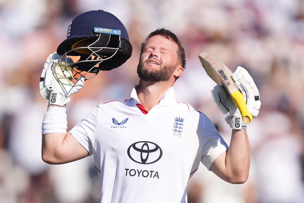 England's Ben Duckett celebrates reaching his century during day two of the Third Rothesay Test at Trent Bridge Cricket Ground, Nottingham, Friday, June 26, 2026. (Mike Egerton/PA via AP)