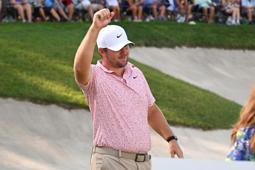 Chris Gotterup reacts as he is announced as the winner of the final round of the John Deere Classic golf tournament, Sunday, July 5, 2026, in Silvis, Ill. (AP Photo/Matt Marton)