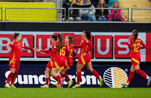 Spain's Alexia Putellas, left, is congratulated by teammates after scoring during the women's Nations League semifinal soccer match between Sweden and Spain in Gothenburg, Sweden, Tuesday Oct. 28, 2025. (Björn Larsson Rosvall/TT via AP) Spain's Alexia Putellas, left, is congratulated by teammates after scoring during the women's Nations League semifinal soccer match between Sweden and Spain in Gothenburg, Sweden, Tuesday Oct. 28, 2025. (Björn Larsson Rosvall/TT via AP)