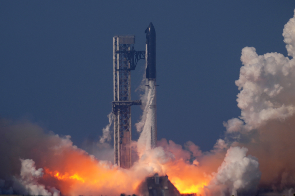 SpaceX's mega rocket Starship makes a test flight from Starbase, Texas, Friday, May 22, 2026. (AP Photo/Eric Gay)