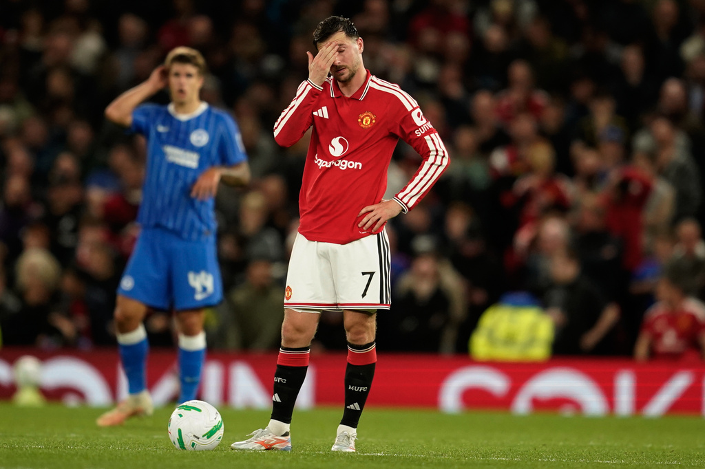Manchester United's Mason Mount reacts after Brighton's Pascal Gross scoring his side's second goal during the English League Cup third round soccer match between Manchester United and Brighton and Hove Albion in Manchester, England, Wednesday, Sept. 16, 2026. (AP Photo/Dave Thompson)