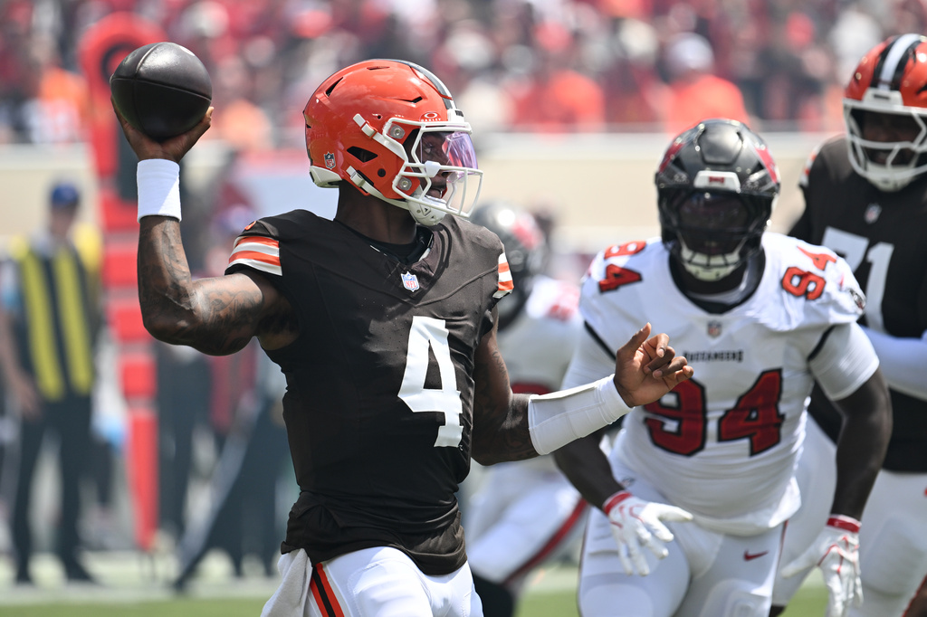 Cleveland Browns quarterback Deshaun Watson (4) aims to pass the ball during the first half of an NFL football game against the Tampa Bay Buccaneers in Tampa, Fla., Sunday, Sept. 20, 2026. (AP Photo/Jason Behnken)