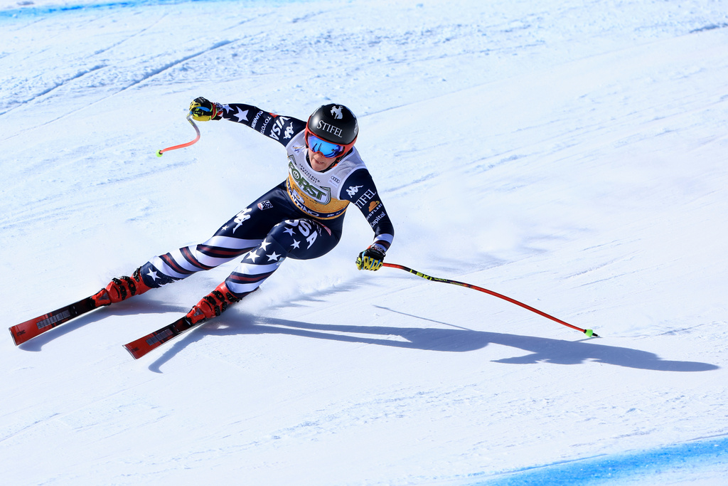 United States' Breezy Johnson speeds down the course during an alpine ski, women's World Cup downhill, in Val di Fassa, Italy, Saturday, March 7, 2026. (AP Photo/Luciano Bisi)