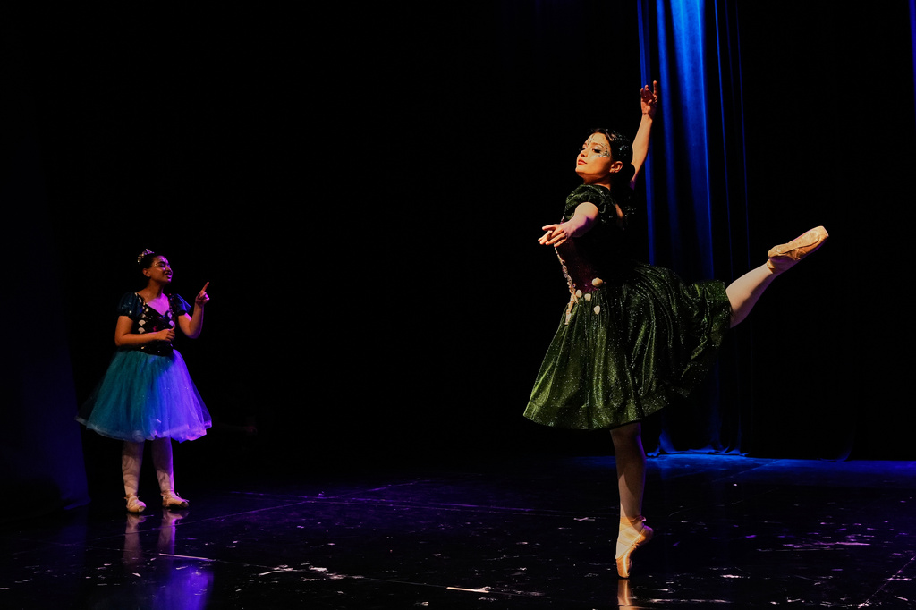 Dancers from Baghdad Ballet Academy perform in a production titled "Mermaid" at Al-Sinbad Theater in Baghdad, Iraq, Friday, Sept. 25, 2026. (AP Photo/Hadi Mizban)