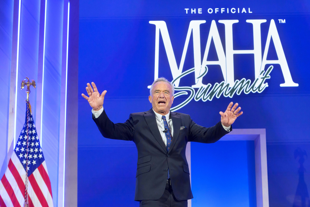 FILE - Health and Human Services Secretary Robert F. Kennedy, Jr., arrives on stage at the inaugural Make America Healthy Again summit at the Waldorf Astoria, Nov. 12, 2025, in Washington. (AP Photo/Rod Lamkey, Jr., File)