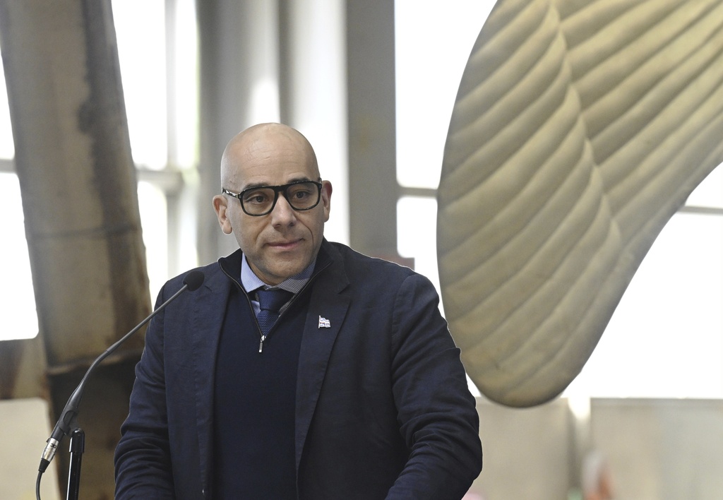 Quebec's Minister of Economy Christopher Skeete speaks during a steel cutting ceremony for the beginning of construction of the Polar Max Icebreaker in Helsinki Shipyard in Helsinki, Finland, Wednesday, Aug. 20, 2025. (Markku Ulander/Lehtikuva via AP)