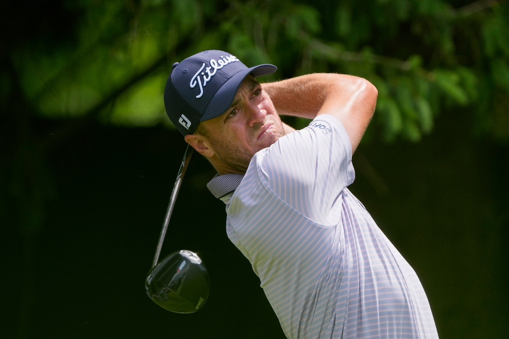 Justin Thomas hits from the fourth tee during a PGA Championship golf tournament practice round at Aronimink Golf Club, Wednesday, May 13, 2026, in Newtown Square, PA. (AP Photo/Matt Slocum)