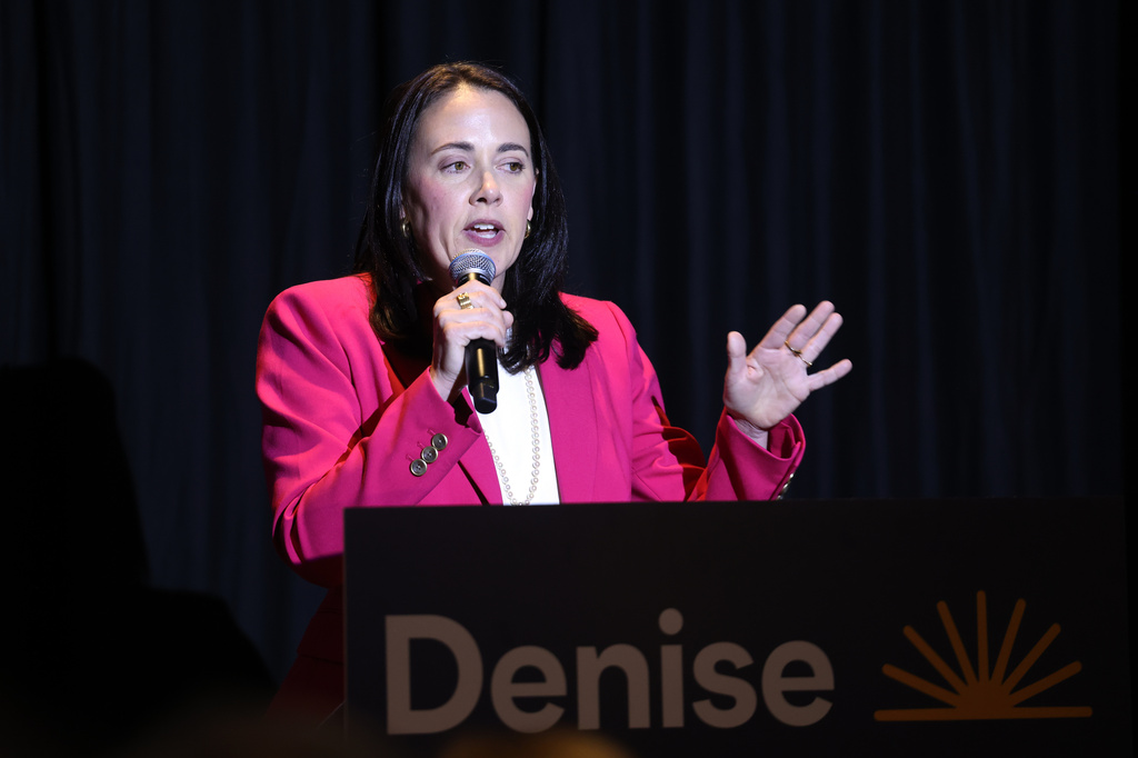 Denise Powell, candidate for the Democratic nomination to the House of Representatives in Nebraska's second district, speaks during an election night watch party Tuesday, May 12, 2026, in Omaha, Neb. (AP Photo/Rebecca S. Gratz)