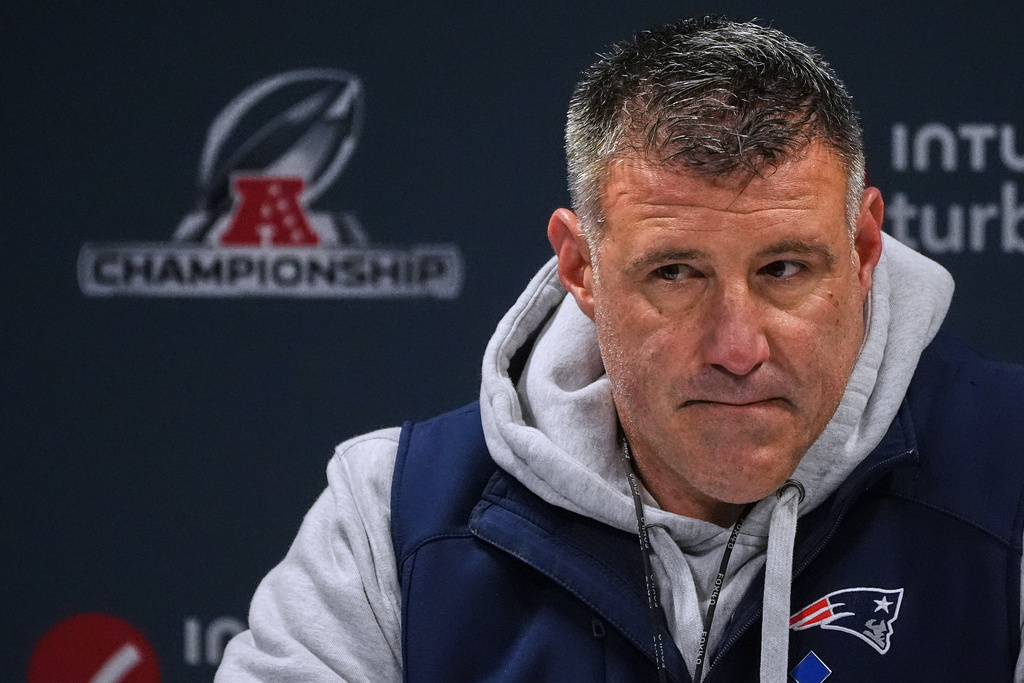 New England Patriots head coach Mike Vrabel answers a question during a football availability, Friday, Jan. 23, 2026, in Foxborough, Mass. (AP Photo/Charles Krupa)