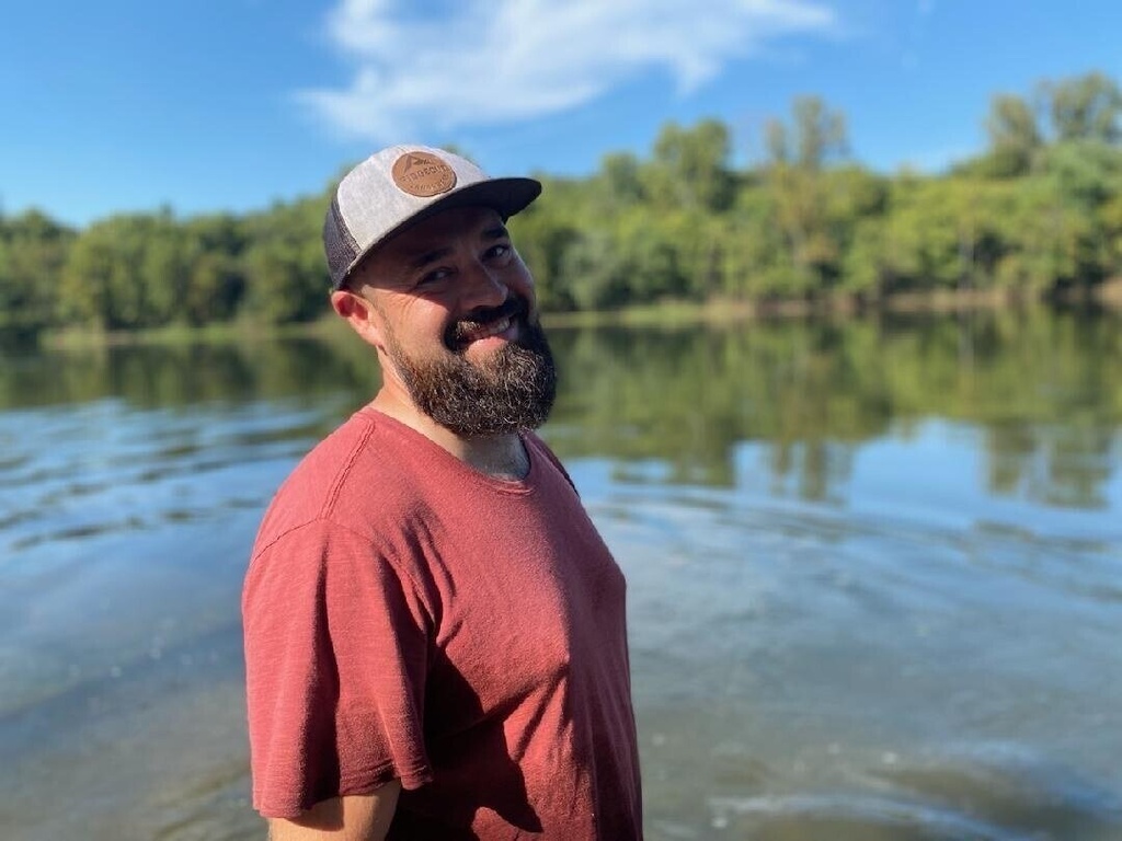 This undated photo provided by attorney Erin Cassinelli shows Aaron Spencer, a Republican candidate for sheriff in Lonoke County, Arkansas, who won a GOP primary on Tuesday, March 3, 2026, defeating the incumbent sheriff to advance to the general election despite awaiting trial for a murder charge. (Heather Spencer/Erin Cassinelli via AP)