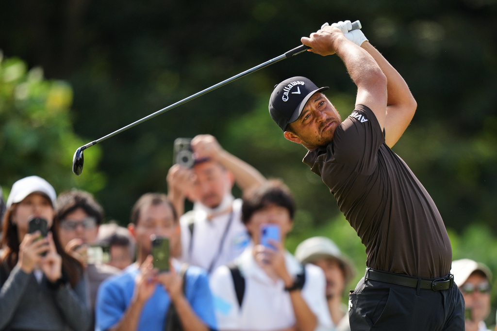 Xander Schauﬀele, of the U.S., tees off on the second hole during the fourth round of the Baycurrent Classic golf tournament at the Yokohama Country Club in Yokohama, near Tokyo, Sunday, Oct. 12, 2025. (AP Photo/Hiro Komae)