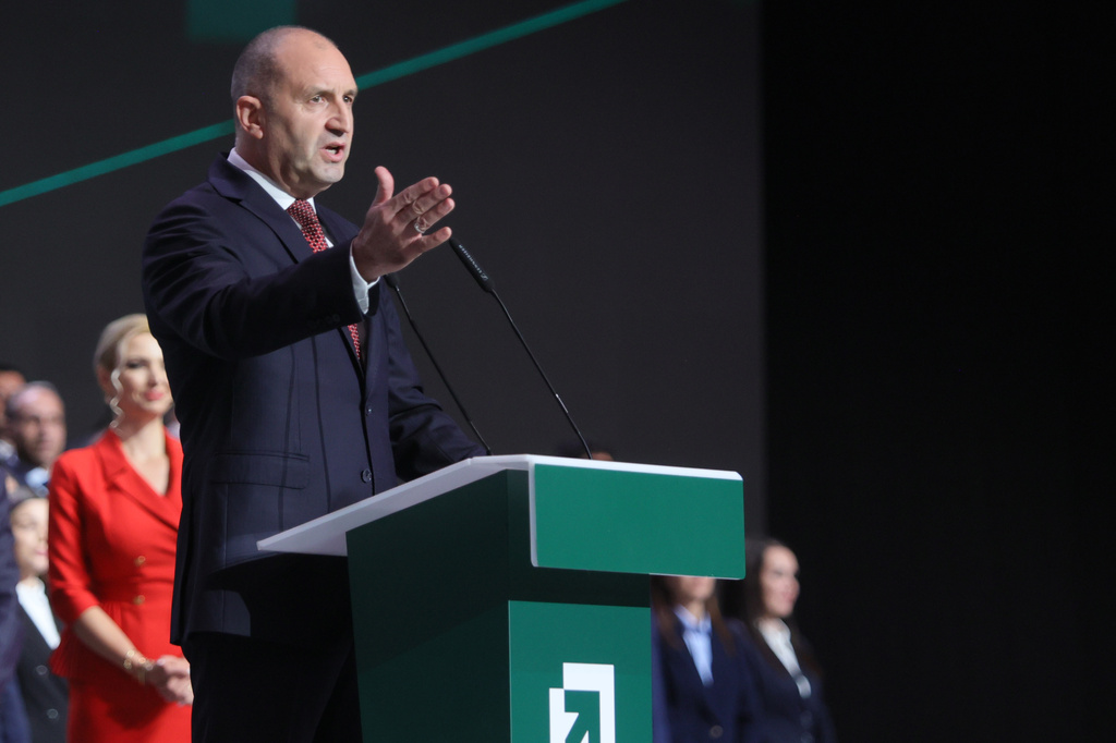 Former Bulgarian President Rumen Radev delivers a speech at the closing rally of his campaign, in Sofia, Thursday, April 16, 2026, as Bulgaria heads into an early parliamentary election. (AP Photo/Valentina Petrova)