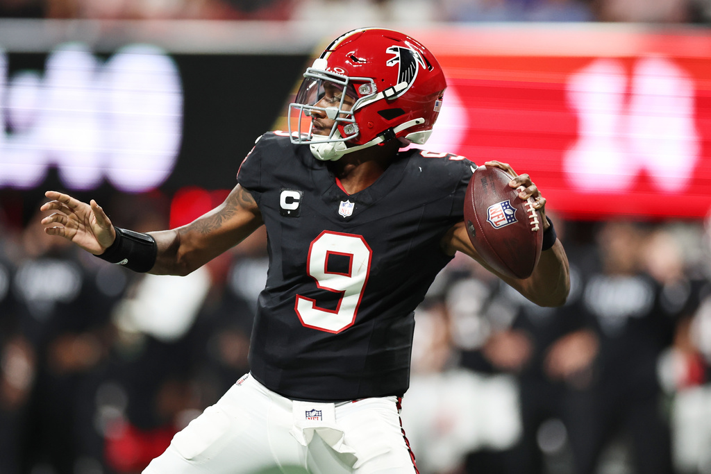 Atlanta Falcons quarterback Michael Penix Jr. (9) throws a pass during the first half of an NFL football game against the Buffalo Bills, Monday, Oct. 13, 2025, in Atlanta. (AP Photo/Colin Hubbard)