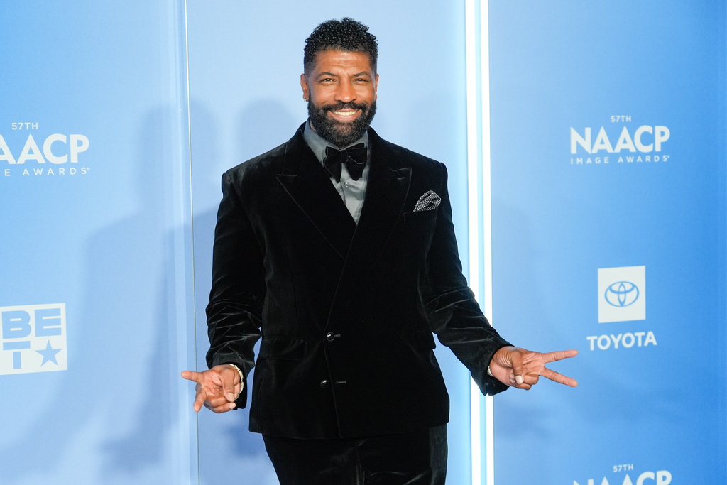 Deon Cole arrives at the 57th NAACP Image Awards on Saturday, Feb. 28, 2026, in Pasadena, Calif. (AP Photo/Chris Pizzello)