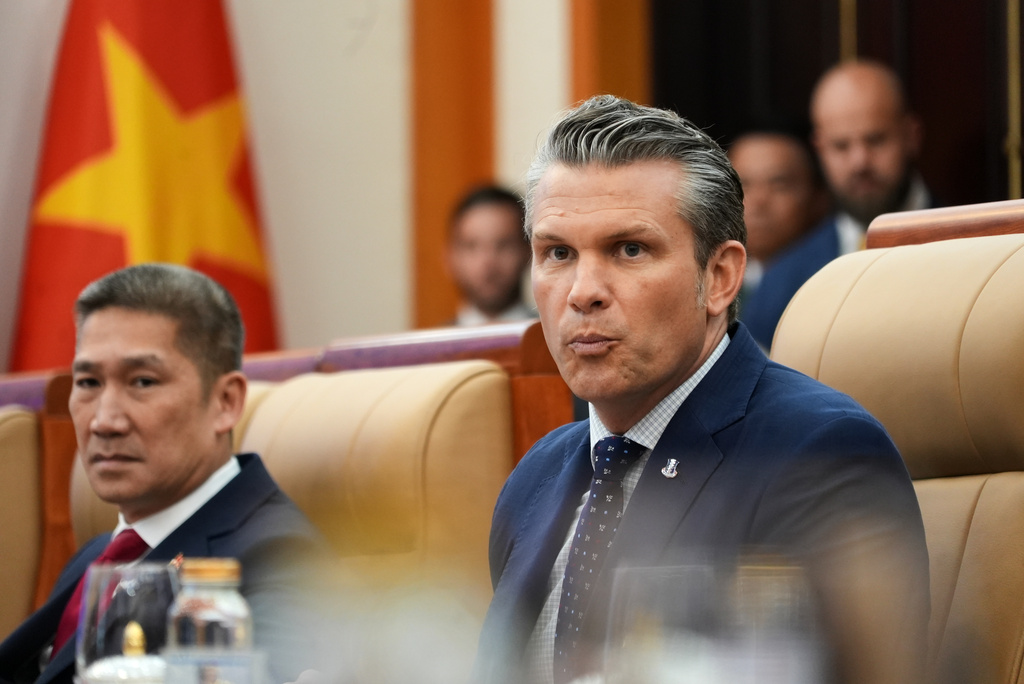 U.S. Defense Secretary Pete Hegseth speaks during a meeting with Vietnamese Defense Minister Phan Van Giang in Hanoi, Vietnam, Sunday, Nov. 2, 2025. (AP Photo/Hau Dinh)