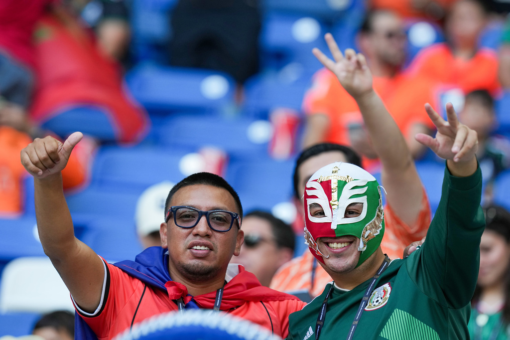 Soccer fans cheer during the World Cup round of 32 soccer match between the Netherlands and Morocco in Guadalupe, near Monterrey, Mexico, Monday, June 29, 2026. (AP Photo/Dolores Ochoa)