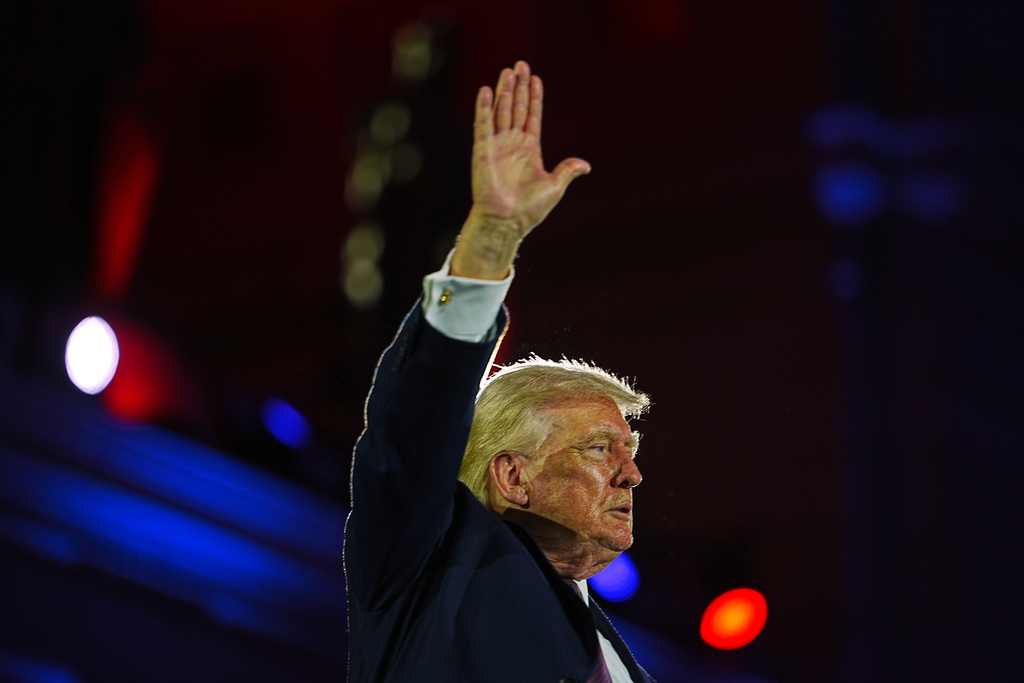 President Donald Trump waves after speaking at the National Republican Congressional Committee's (NRCC) annual fundraising dinner, Wednesday, March 25, 2026, at Union Station in Washington. (AP Photo/Julia Demaree Nikhinson)
