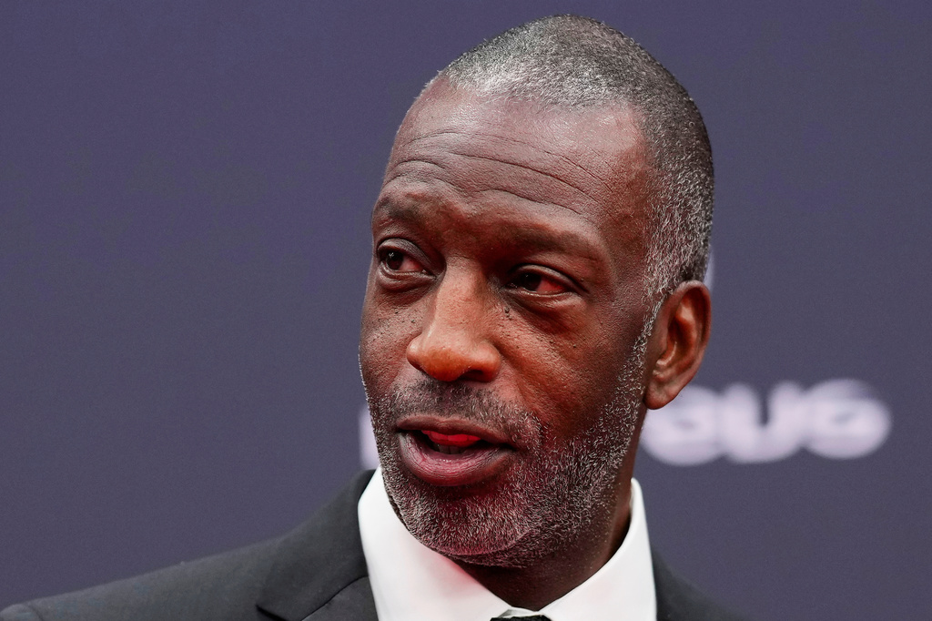 FILE - Former U.S. sprinter Michael Johnson arrives at the Laureus Sports Awards ceremony in Madrid, Monday, April 22, 2024. (AP Photo/Manu Fernandez, File)