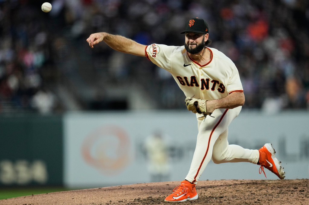 San Francisco Giants' Trevor McDonald pitches to a San Diego Padres batter during the fifth inning of a baseball game Monday, May 4, 2026, in San Francisco. (AP Photo/Godofredo A. Vásquez)
