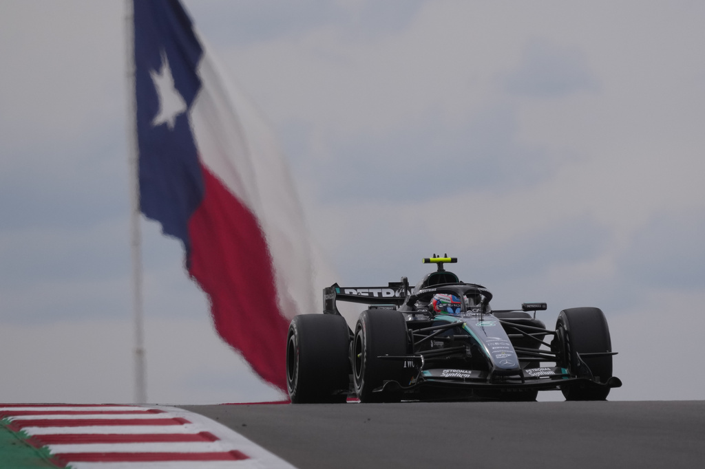 Mercedes driver Andrea Kimi Antonelli of Italy steers his car during the Formula One U.S. Grand Prix auto race in Austin, Texas, Sunday, Oct. 25, 2026. (AP Photo/Eric Gay)