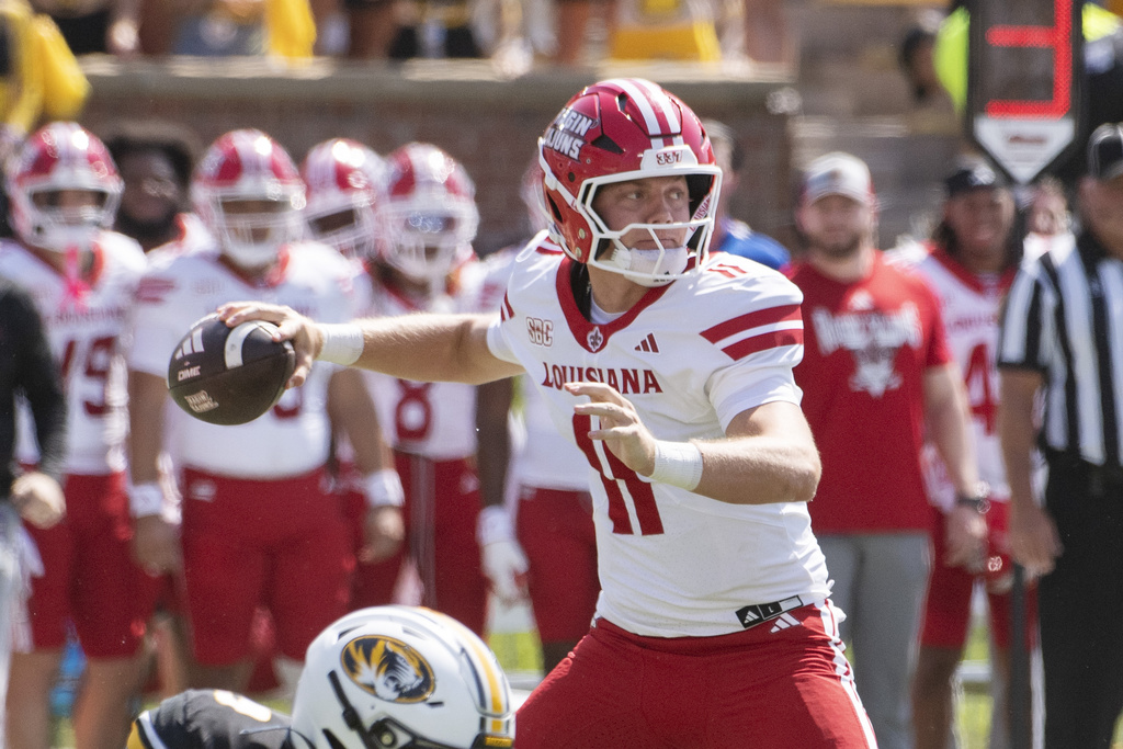 Louisiana-Lafayette quarterback Daniel Beale throws a pass during the first half of an NCAA college football game against Missouri Saturday, Sept. 13, 2025, in Columbia, Mo. (AP Photo/L.G. Patterson)
